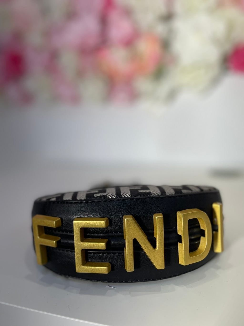 Τσάντα fendi